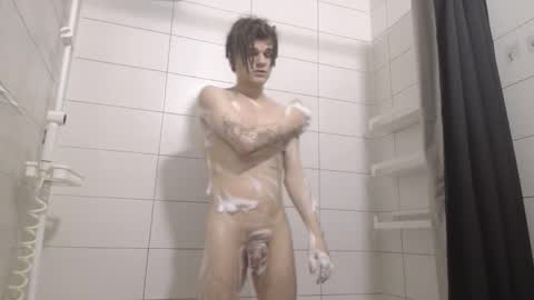 Snapshot of _peachtree_ chatting on February 10, 3:05 pm Willie online show from February 10, 3:05 pm