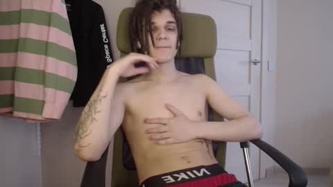 Willie online show from March 31, 2:28 pm