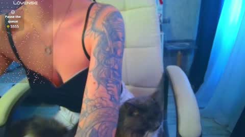 Ilona online show from April 3, 10:13 am