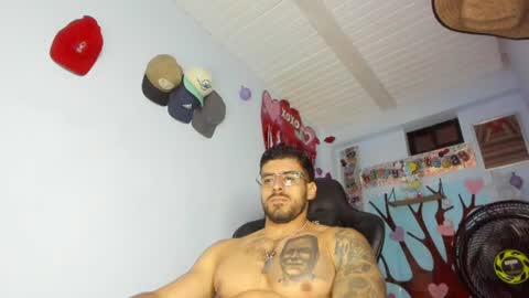 Snapshot of _poseidon1_ chatting on July 16, 11:11 pm Poseidon online show from July 16, 11:11 pm