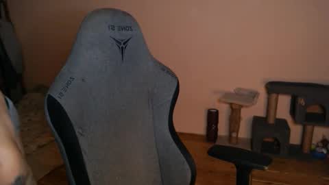 Vampire online show from November 6, 9:37 pm