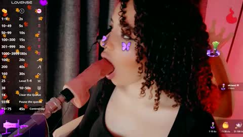 Kate evhans online show from October 28, 12:03 am