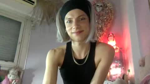 Snapshot of _raguel_ chatting on March 4, 2:06 am Raguel online show from March 4, 2:06 am