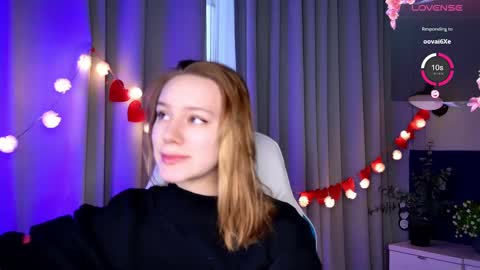 im Amy online show from February 15, 6:12 am