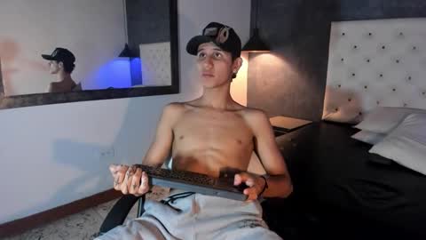 wav online show from November 21, 5:28 am