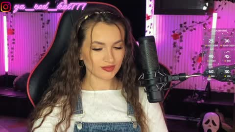 -RED HAT- online show from April 6, 6:31 pm