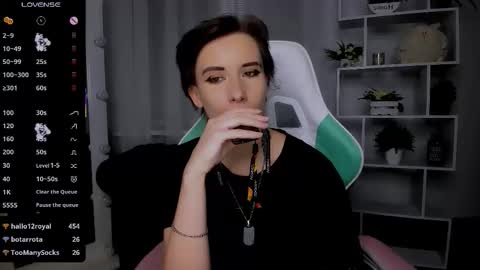 Rein online show from November 28, 8:00 pm