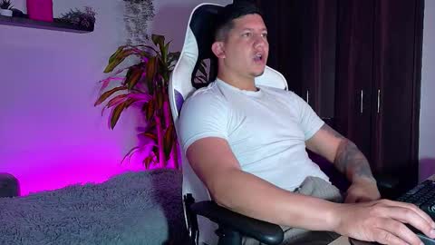 Roberto online show from November 8, 12:27 pm