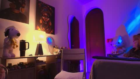 _rose_smith online show from December 20, 2:18 am