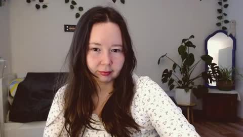 Snapshot of _rosie_cheeks_ chatting on May 8, 1:16 pm See you online show from May 8, 1:16 pm