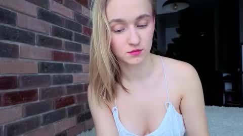 Snapshot of _ruby_kim chatting on February 3, 9:14 am Ruby online show from February 3, 9:14 am