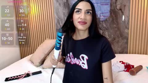 Snapshot of _samara_smith_ chatting on October 14, 9:15 pm SAMARA SMITH online show from October 14, 9:15 pm
