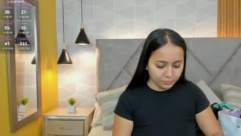 Snapshot of _sammy_fit chatting on April 20, 12:19 pm Antonella online show from April 20, 12:19 pm