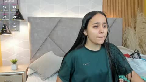 Snapshot of _sammy_fit chatting on May 30, 12:24 pm Antonella online show from May 30, 12:24 pm
