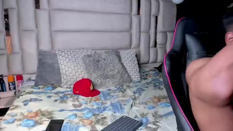 _sammy_ice online show from February 21, 6:15 pm