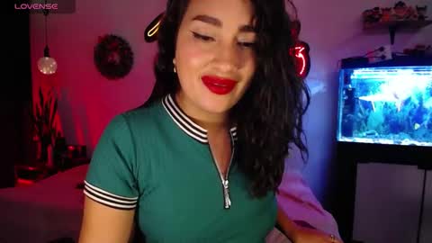 Snapshot of _santalove_ chatting on December 24, 11:55 pm SantaLove online show from December 24, 11:55 pm