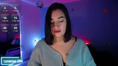 Snapshot of _santalove_ chatting on May 30, 11:57 pm SantaLove online show from May 30, 11:57 pm