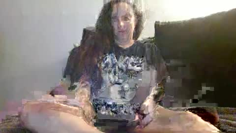 Snapshot of _sara_lynn_ chatting on July 14, 3:22 am Sara Lynn online show from July 14, 3:22 am