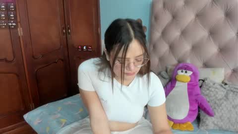 Sarah online show from January 23, 2:17 pm