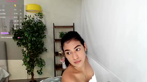 Sassy Girl online show from January 20, 6:21 pm