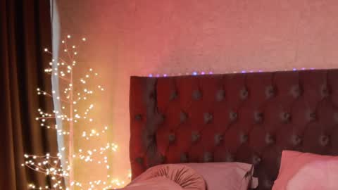 Snapshot of _selenasky chatting on March 7, 11:29 am Selena online show from March 7, 11:29 am