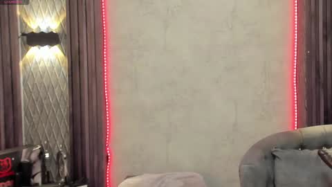 Selene online show from February 3, 6:49 pm