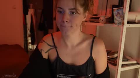 Lia online show from October 24, 7:10 pm