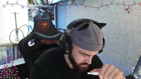 Ask me online show from January 15, 12:10 pm