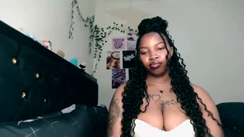 Snapshot of _sexysquirter chatting on March 14, 6:46 pm _sexysquirter online show from March 14, 6:46 pm