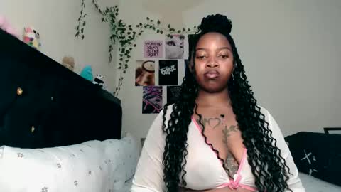 Snapshot of _sexysquirter chatting on March 26, 6:24 pm _sexysquirter online show from March 26, 6:24 pm