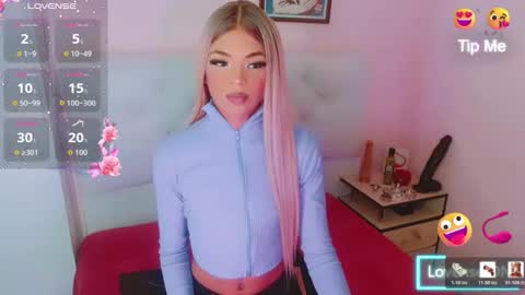 _shadday_ online show from April 11, 4:39 am