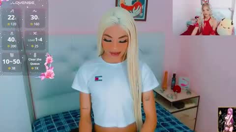 Snapshot of _shadday_ chatting on June 9, 3:40 am _shadday_ online show from June 9, 3:40 am
