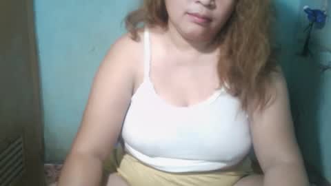Snapshot of _simply_mama chatting on April 21, 9:06 pm _simply_mama online show from April 21, 9:06 pm