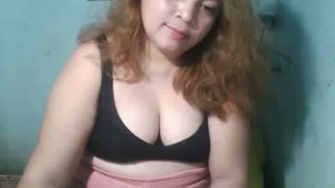 Snapshot of _simply_mama chatting on April 22, 9:16 pm _simply_mama online show from April 22, 9:16 pm