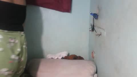 Snapshot of _simply_mama chatting on May 28, 11:13 pm _simply_mama online show from May 28, 11:13 pm