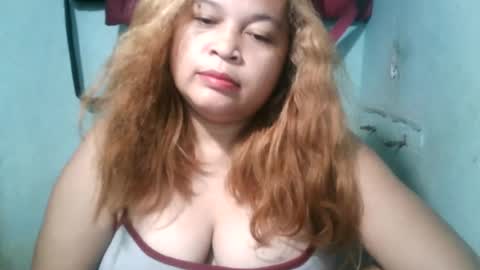 Snapshot of _simply_mama chatting on July 9, 2:15 am _simply_mama online show from July 9, 2:15 am
