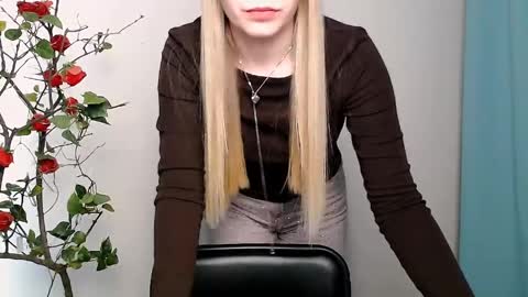 Rachel online show from March 30, 12:39 pm