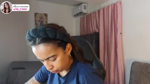 Snapshot of _sophiebrown__ chatting on September 20, 8:48 am Andrea  The Next Stream  Wednesday online show from September 20, 8:48 am