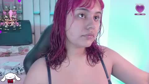 Snapshot of _sowy_venus_ chatting on July 20, 12:40 pm V E N U S online show from July 20, 12:40 pm