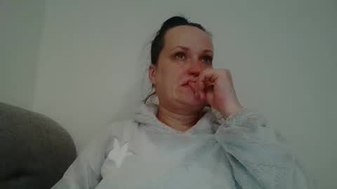 Snapshot of _squirty_pussyyy_ chatting on December 26, 6:33 pm Melisa online show from December 26, 6:33 pm