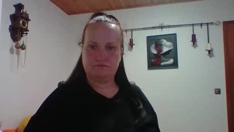Snapshot of _squirty_pussyyy_ chatting on September 15, 7:03 pm Melisa online show from September 15, 7:03 pm