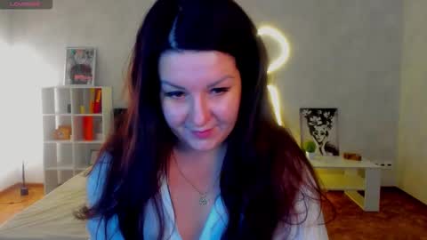 Erica online show from November 27, 1:07 am