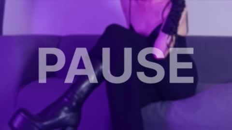 Ann online show from November 9, 2:43 am