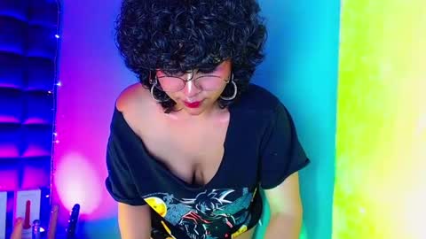 Kuromi online show from January 18, 10:17 am