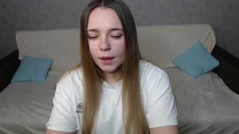 Lana online show from December 4, 6:55 am