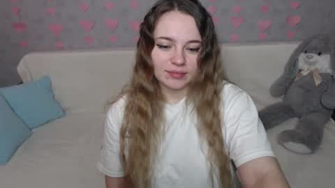 Lana online show from February 18, 7:10 am