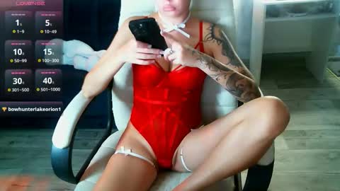 Milana   welcome to my world  online show from October 22, 5:41 am