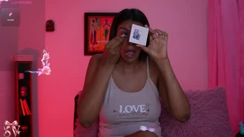Snapshot of _sweet_vict0ria1 chatting on May 2, 2:05 am 0900 p.m a 0500 a.m Colombia time UTC -5 online show from May 2, 2:05 am