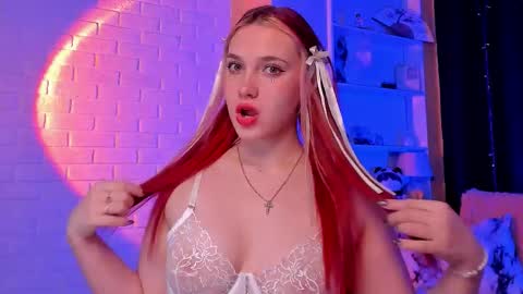 _sweetiemary_ online show from November 30, 7:40 pm