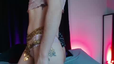    online show from February 7, 2:15 pm